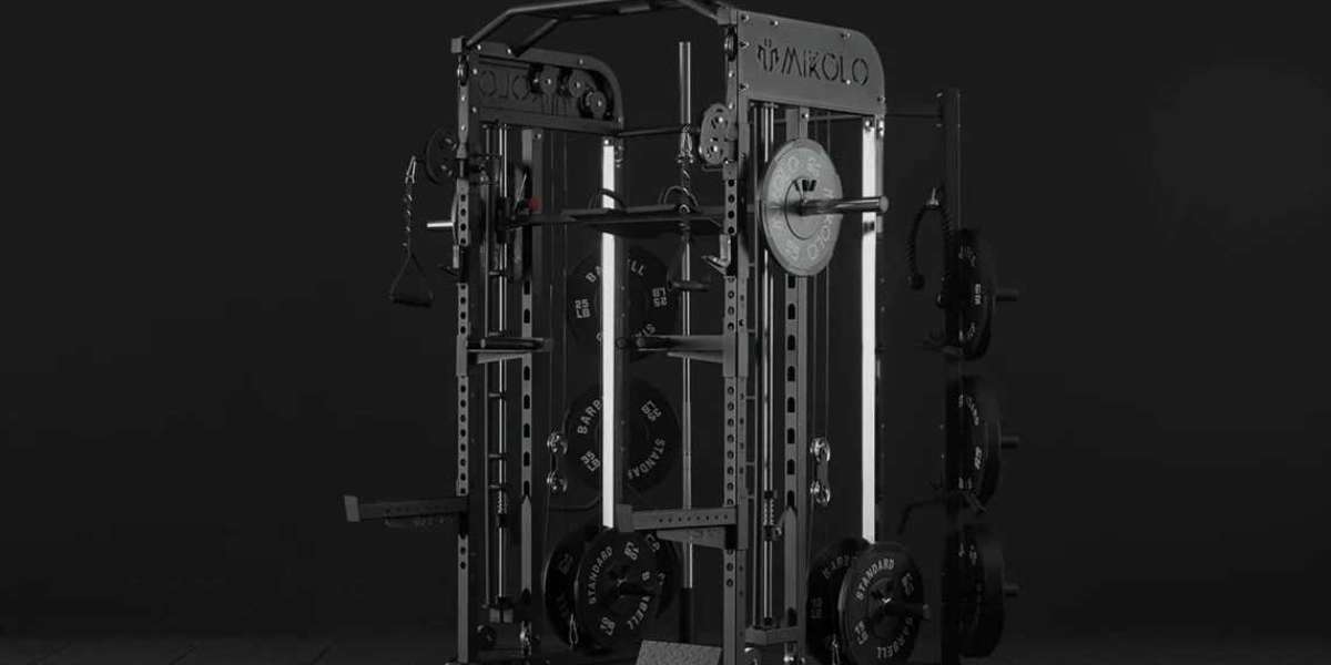 The Ultimate Guide to the Smith Machine: Benefits, Workouts, and Tips